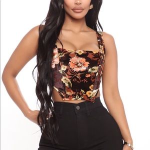 Fashion Nova Topa